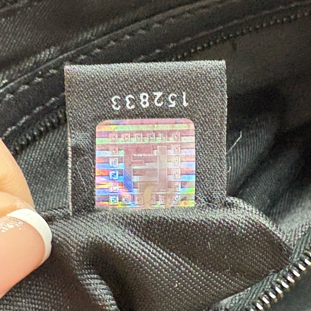 Fendi Black FF Logo Duffel Bag - Picture 7 of 7